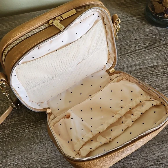 Itzy Ritzy Studded Crossbody Diaper Bag - Picture 7 of 7